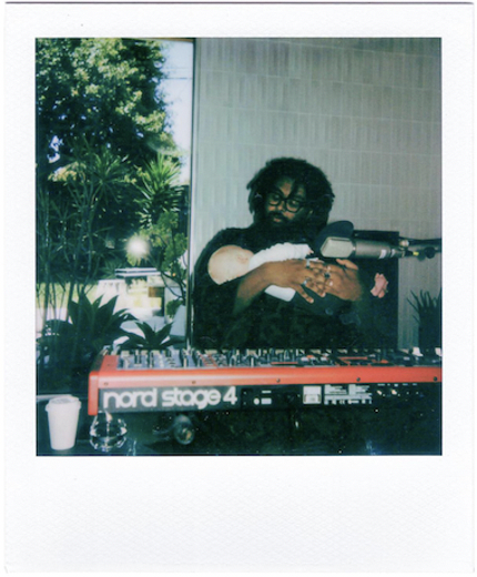 Elmiene shares live EP cover tracklist