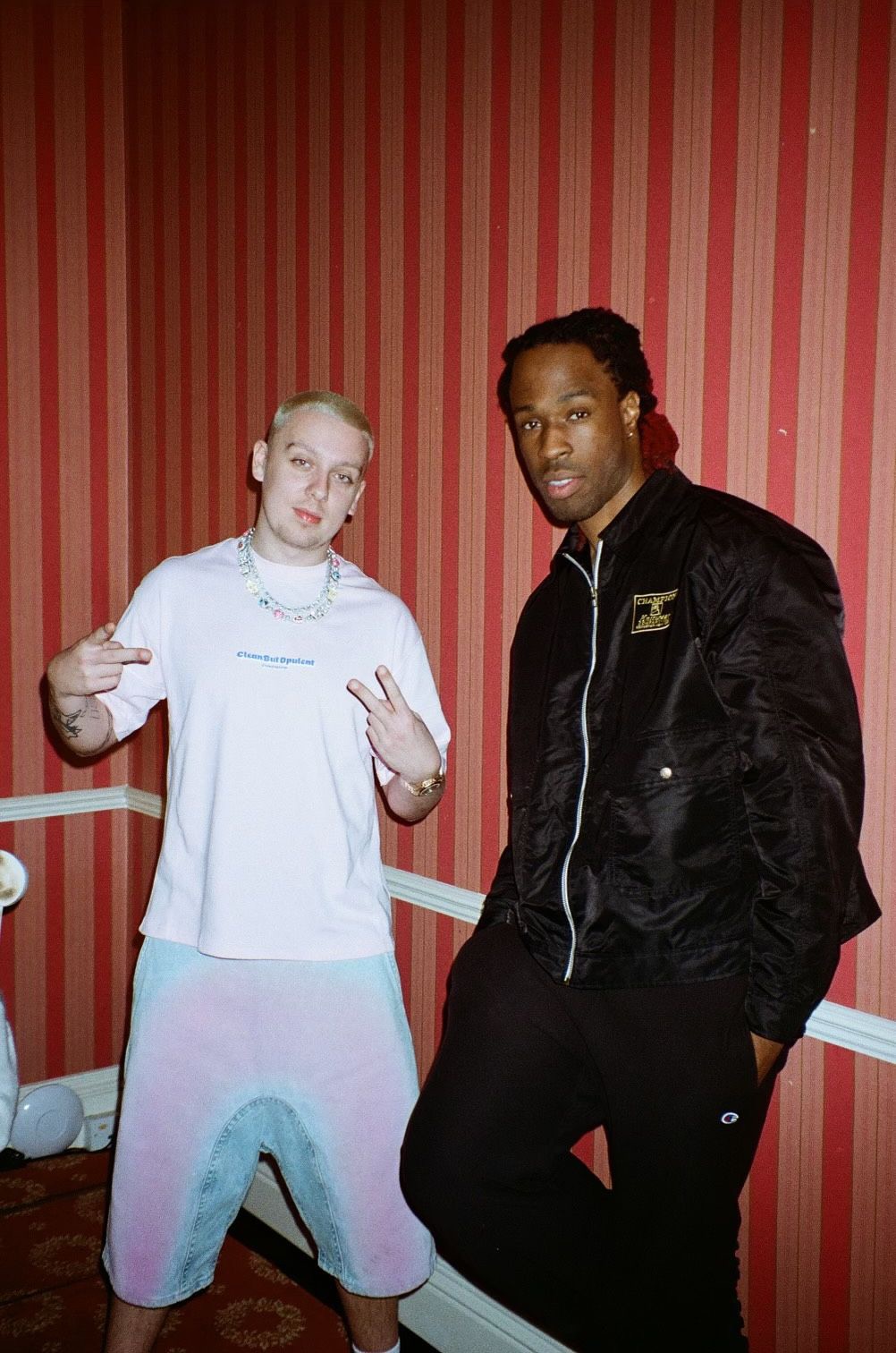 Avelino drops new heater w/ Aitch